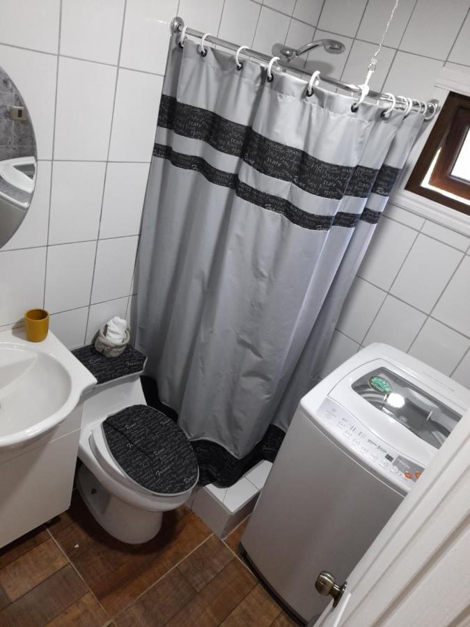 Borde Rio Coyhaique Cabana Y Tinaja Ngoại thất bức ảnh